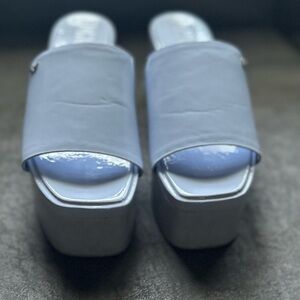 DKNY Women's Everyday Adalira-Platform Sandals